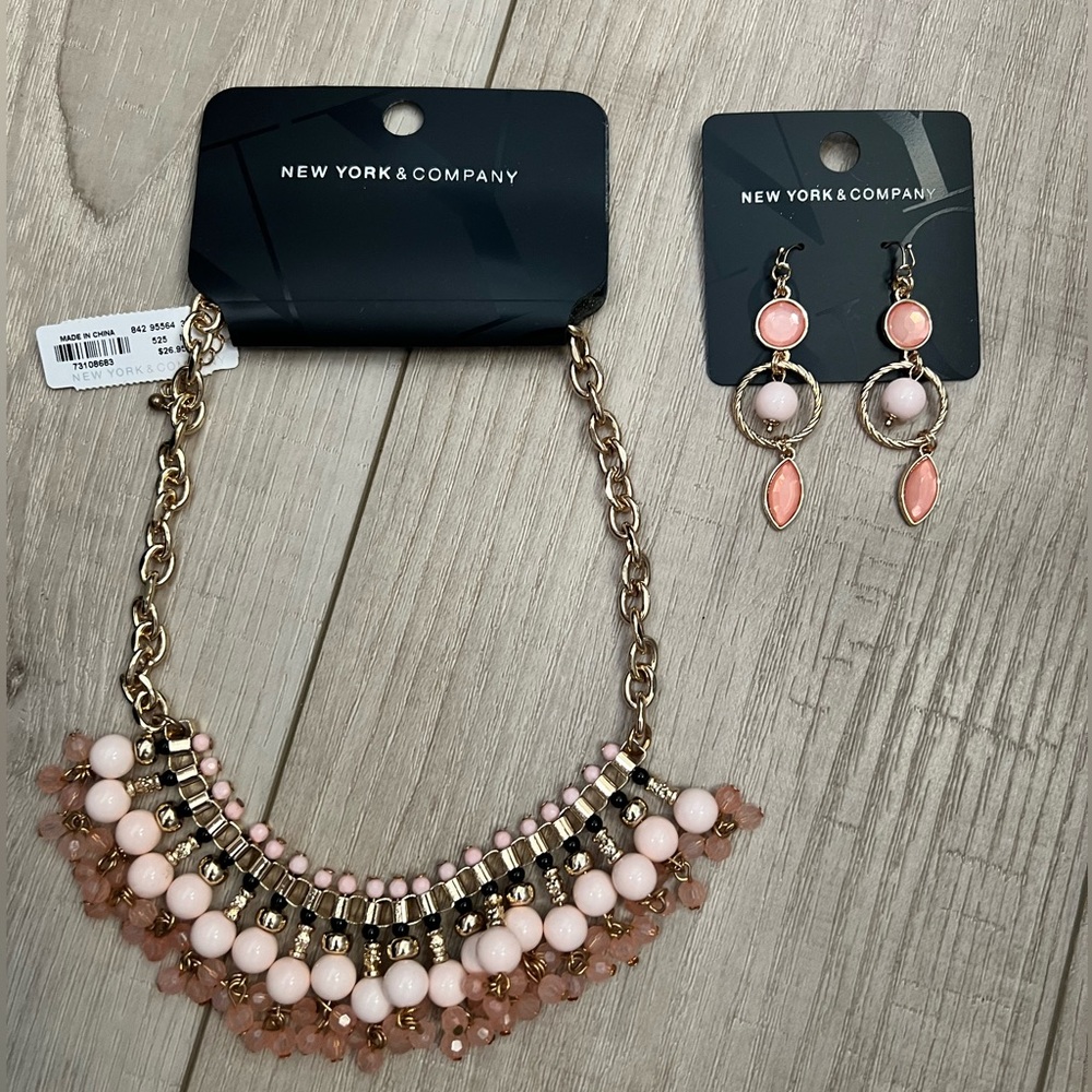 New York & Company Necklace & Earing set